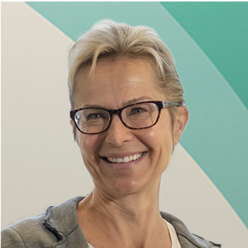Profile Image - Eva Revitt